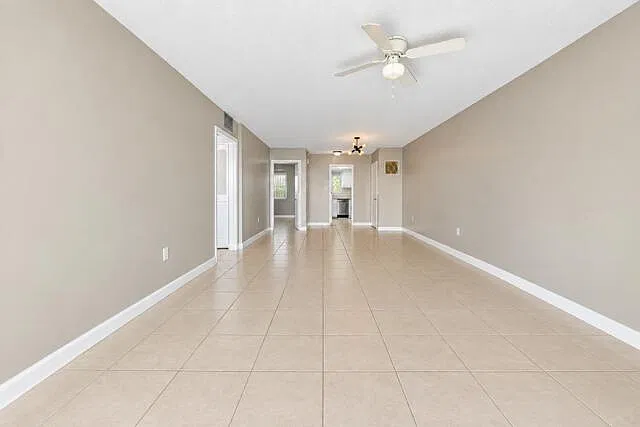2 bed, 2.0 bath, 975 sqft, $1,850 — Photo 4