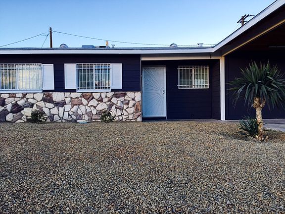 3rd image of 1208 Doolittle Ave