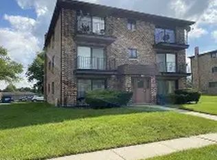 18245 Ravisloe Ter #18249, Country Club Hills, IL 60478