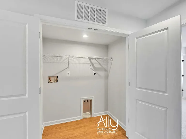 4959 Lexi Ln #1 — Photo 27