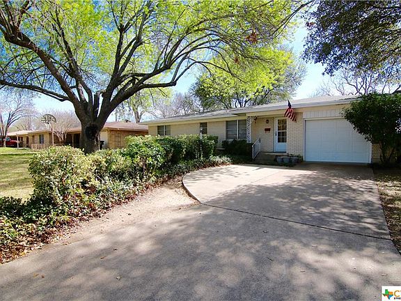 2nd image of 2709 W Avenue Z