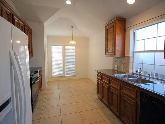 3rd image of 14218 Englewood Park Ln