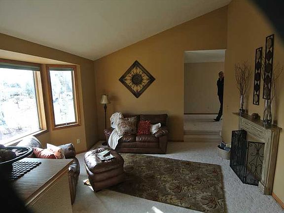 3rd image of 2946 Arnold Palmer Dr