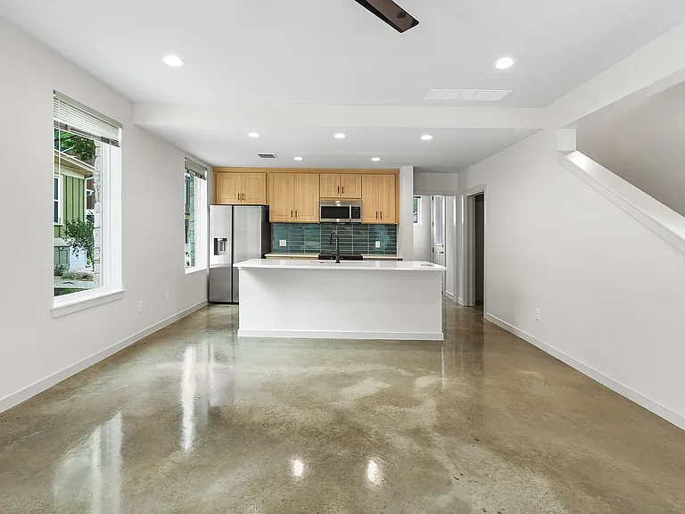 Modern Luxury in San Marcos' Premier Courtyard Community Now Leasing! — Photo 110
