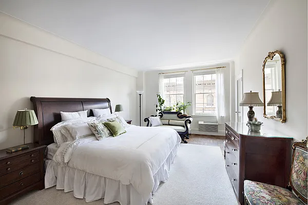 Sold by Stribling | media 20