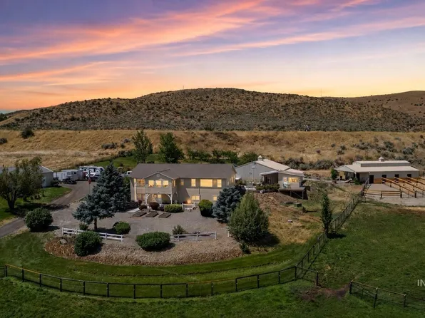 4255 Valley View Rd, Emmett, ID 83617