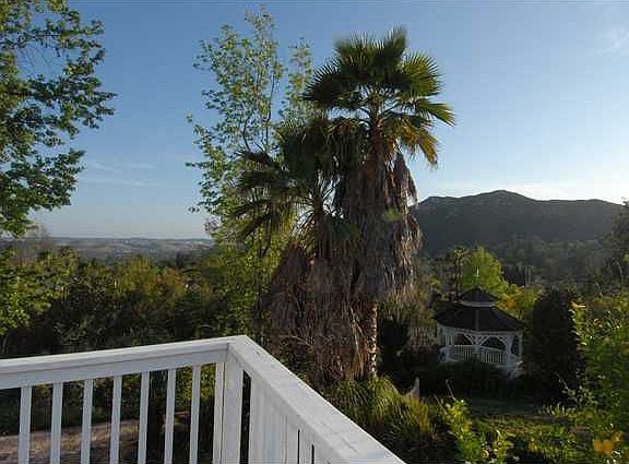 3rd image of 13762 Vista Poniente Dr