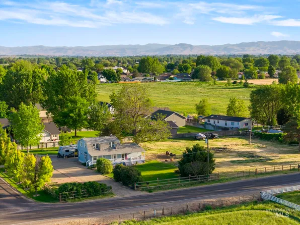 3517 E Victory Rd, Nampa, ID 83687