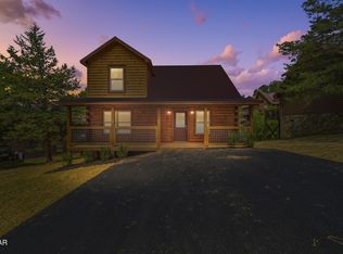 1515 Rainbow Ridge Way, Sevierville, TN 37862