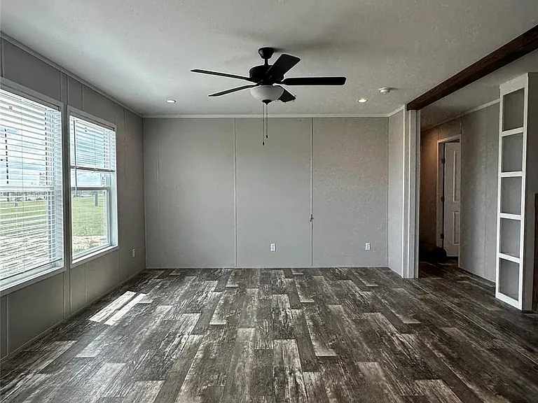 136 Caliza Dr — Photo 2