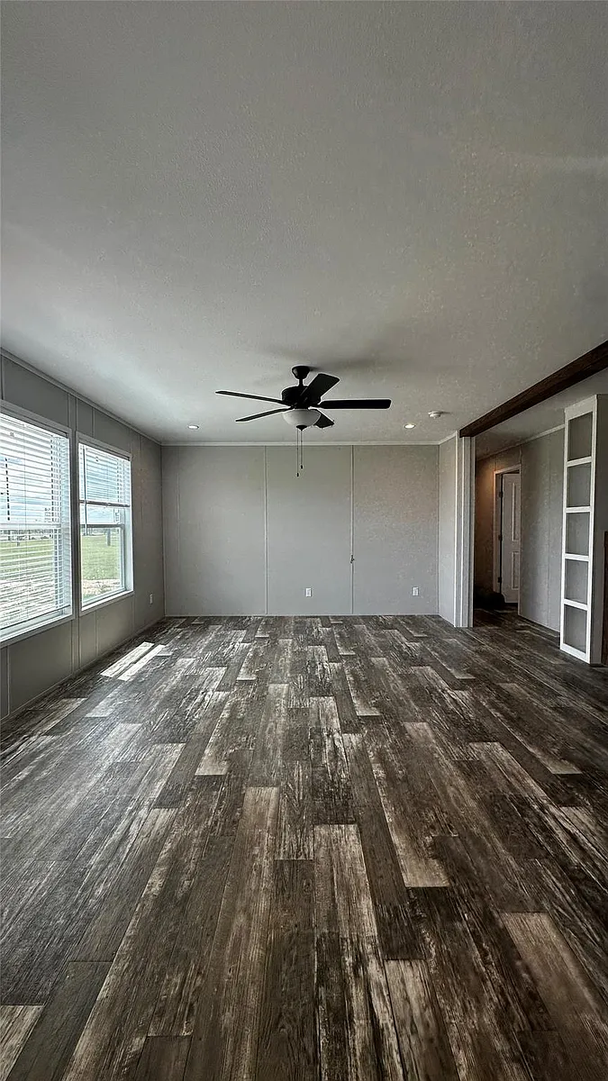 Building Photo - 136 Caliza Dr
