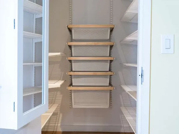 90 William Street image 9 of 17