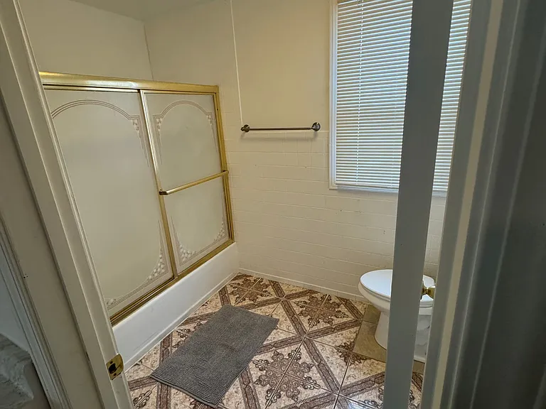 5417 Norledge Ave #B-6 — Photo 1