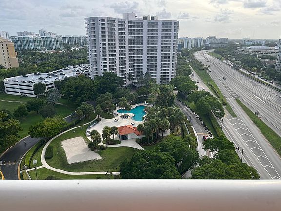 2nd image of 3300 NE 192ND Street #1706