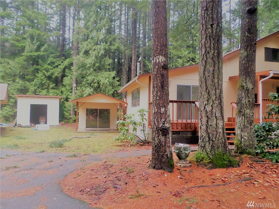 1st image of 80 N Hamma Hamma Dr W