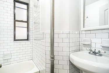 Rented by Century 21 Metropolitan