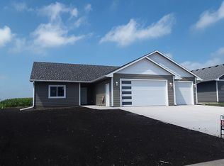 101 N Sund St, Worthing, SD 57077