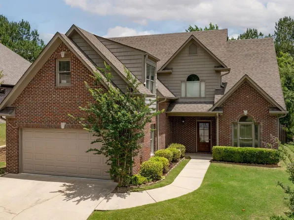 4945 Paradise Lake Cir, Birmingham, AL 35244