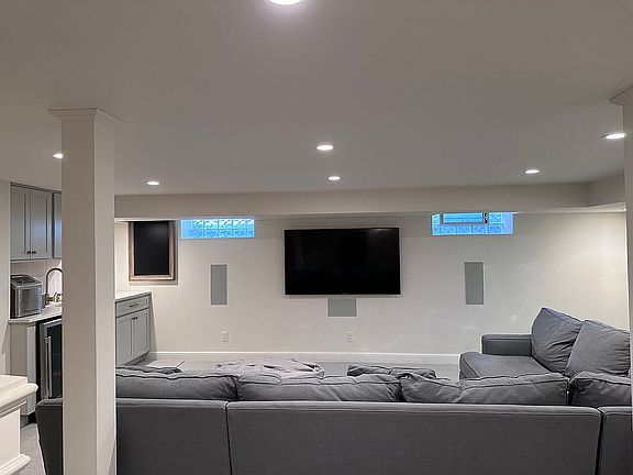 5th image of 104 Overwood Rd