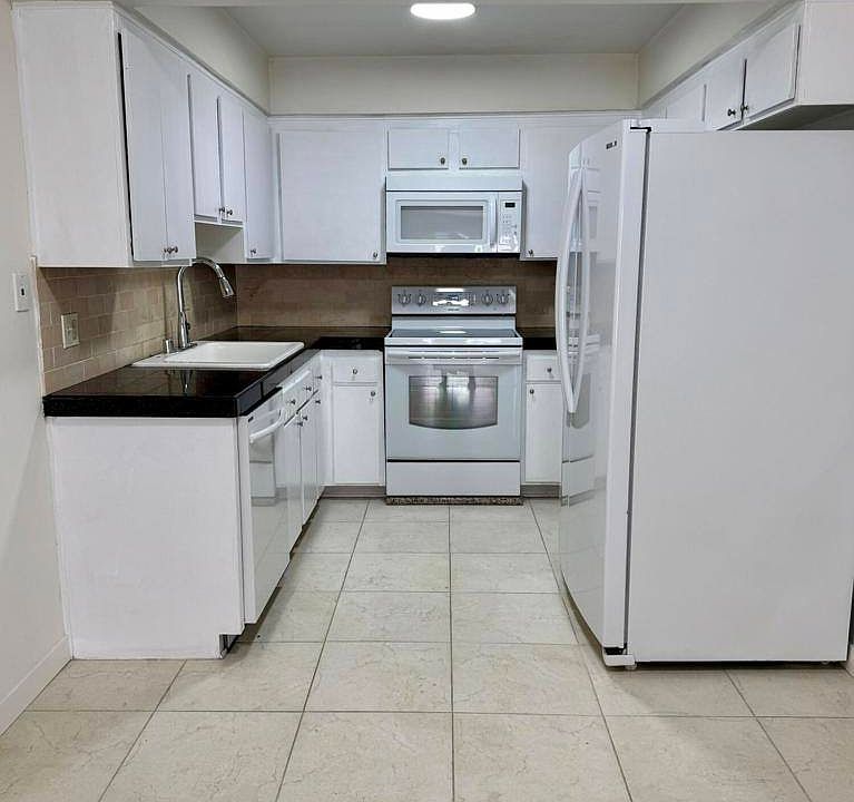 1st image of 1226 Patricia Ave Unit 62