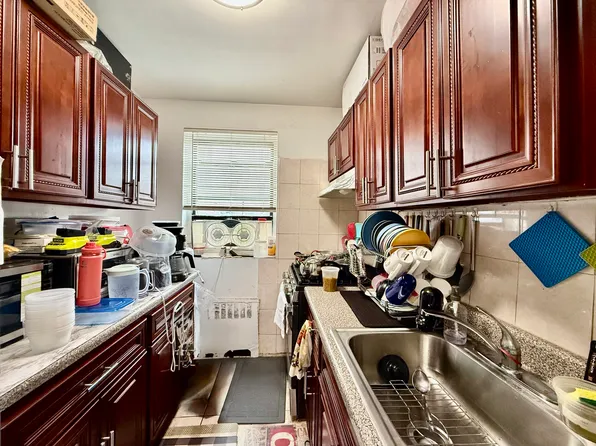 44-11 Mac Nish Street image 3 of 5