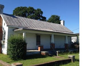 201 W Railroad St, Cove City, NC 28523