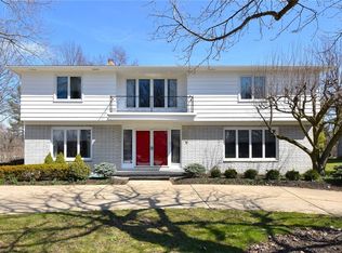 3273 Havel Dr, Beachwood, OH