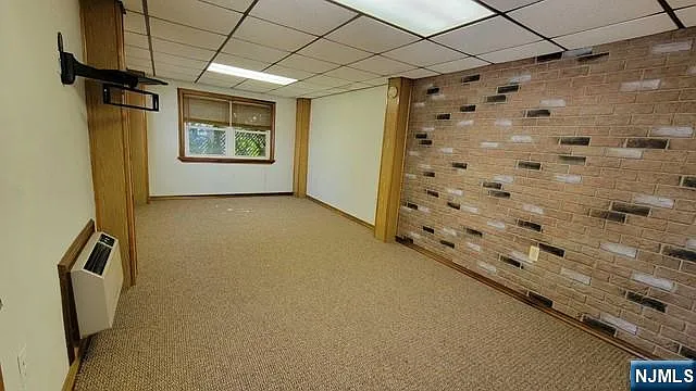 426 Grace Ave — Photo 15