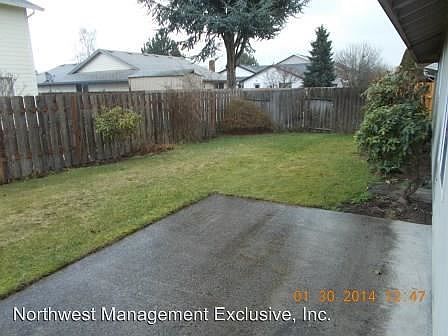 2nd image of 15920 NE 1st Cir