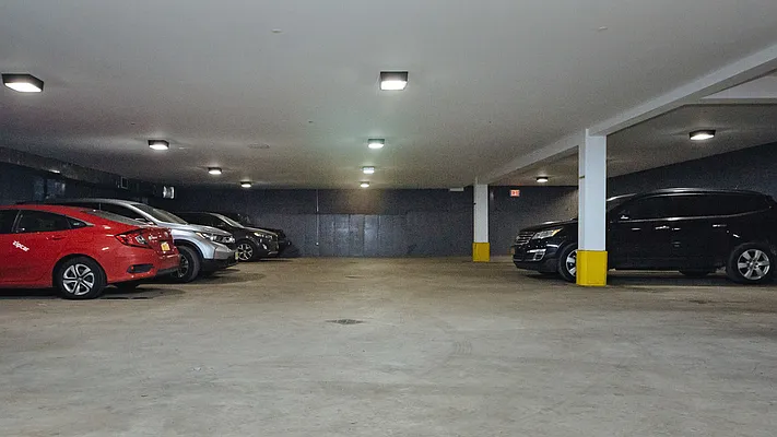 Rented by Nooklyn NYC LLC | media 24