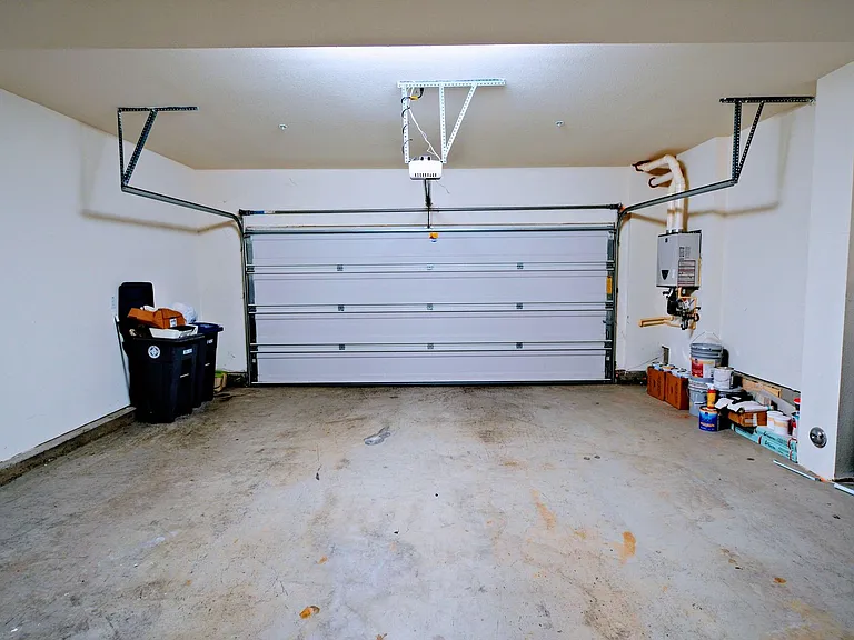 7006 Stags Leap Ln — Photo 21