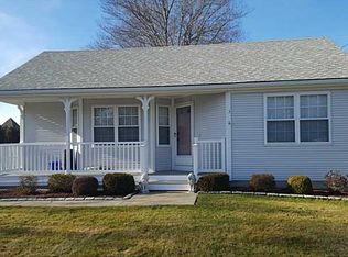 3 Mallory Ct, Bristol, RI 02809