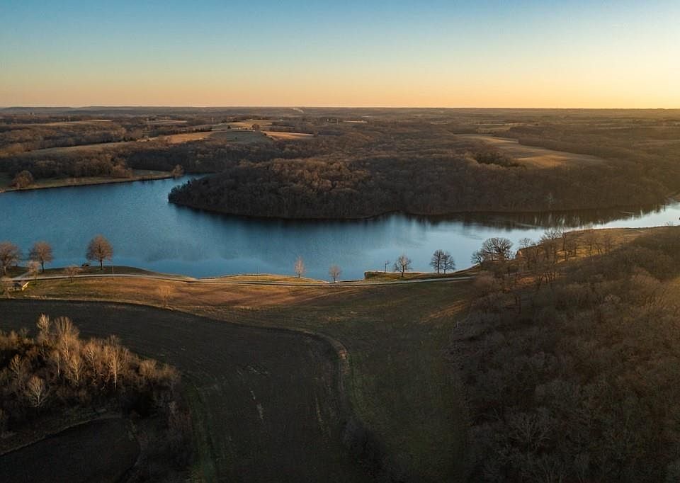 1st image of 23076 Springdale Rd