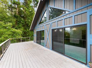 671 Edmonds Road, Coupeville, WA 98239