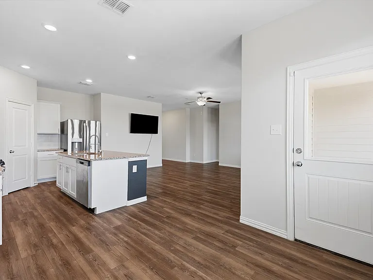 2137 Whispering Sage Blvd — Photo 11