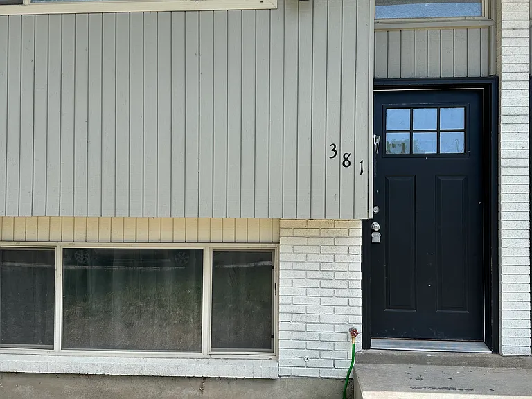 381 E 200 N #381 — Photo 3