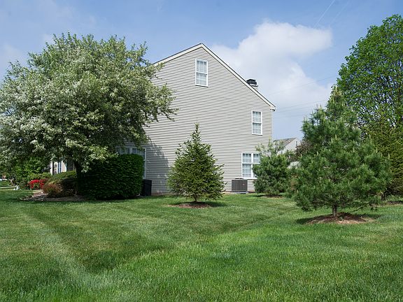 2nd image of 1500 Cumberland Ct