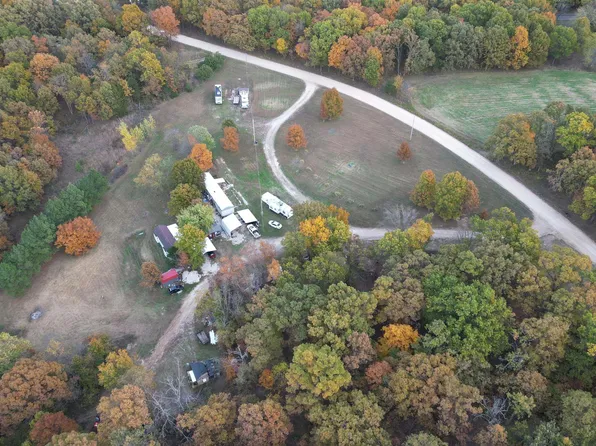 3441 Minnow Branch Rd, Stover, MO 65078