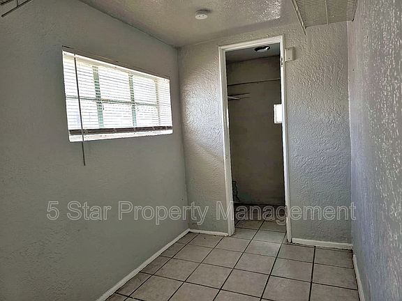 3rd image of 1114 N El Paso St #1