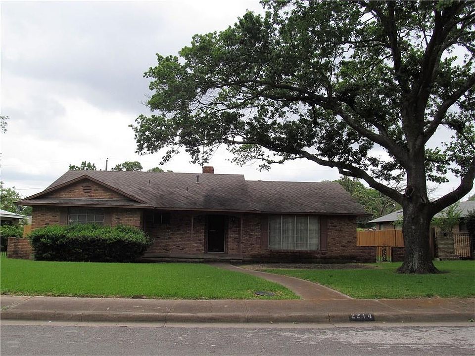 1st image of 2214 Sea Island Dr