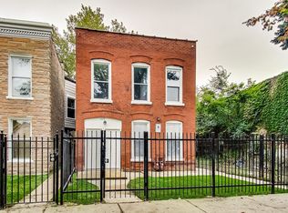 427 N Lawndale Ave, Chicago, IL 60624