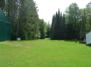 7900 E Gogomain Rd, Pickford, MI 49774