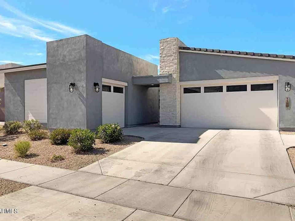 1st image of 1118 E Paseo Way