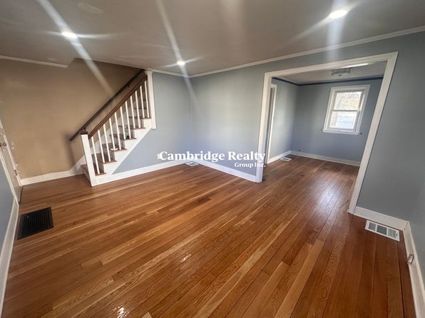16 Hamilton Rd