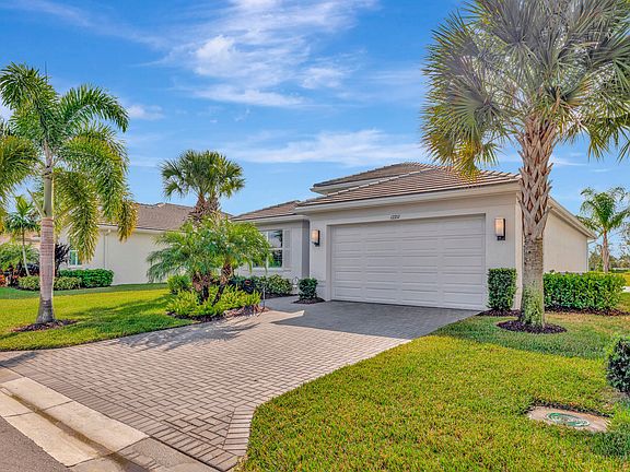 5th image of 12211 SW Jasper Lake Way