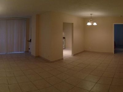 16909 N Bay Rd APT 209, Sunny Isles Beach, FL, 33160