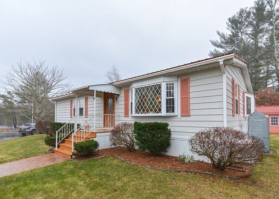 1st image of 55 Nine South Meadow Vlg