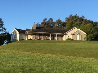 372 Middle Rd, Honey Grove, PA 17035
