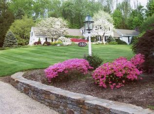 240 Talcott Notch Rd, Farmington, CT 06032