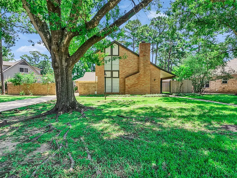 14134 Cleobrook Dr — Photo 30